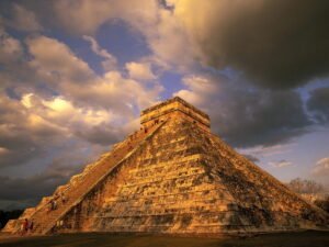 Chichen Itza - Valladolid - Cenote DeLuxe Tour Riviera Maya